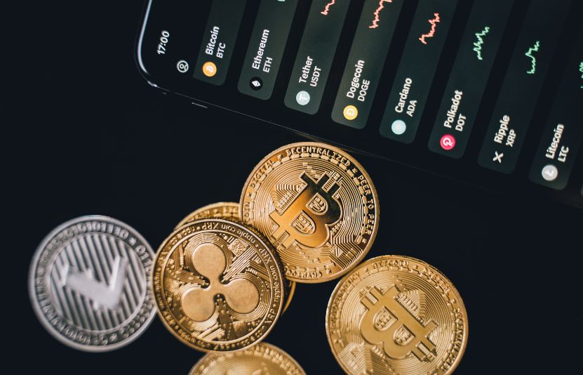 Bitcoin giảm gi&aacute; sau khi vượt ngưỡng 108,000 USD